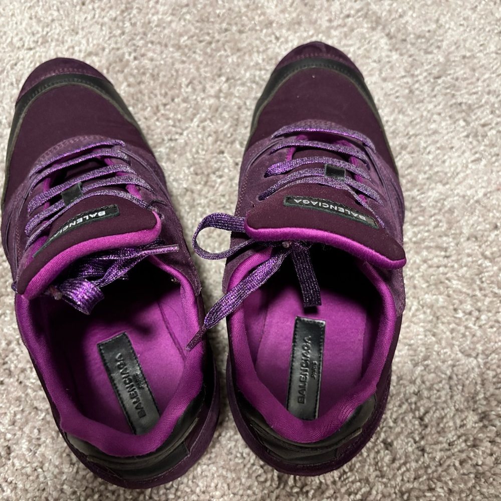 LAST CHANCE Balenciaga Women's Dark Purple leather and suede Sneakers - Picture 4 of 10